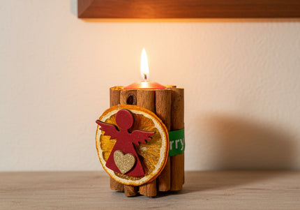 Lumânare Decorativă Artizanală „Cinnamon Angel Glow”