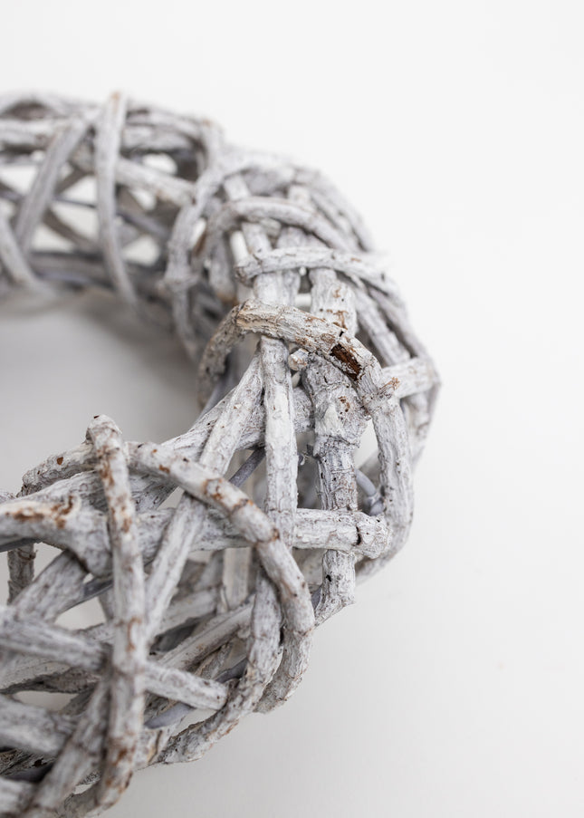 Coroniță din Răchită Albă Împletită – Bază Decorativă Naturală pentru Aranjamente Handmade
