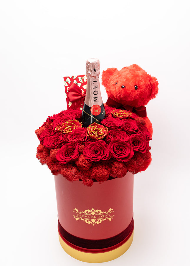 Aranjament Lux 21 Trandafiri Criogenați Roșii, Șampanie Moët & Ursulet