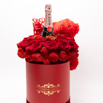 Aranjament Lux 21 Trandafiri Criogenați Roșii, Șampanie Moët & Ursulet
