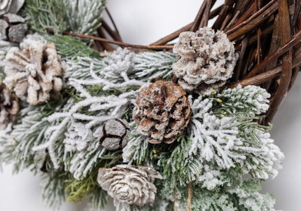 Coroniță de Crăciun Artizanală „Woodland Heart & Snowy Vines”