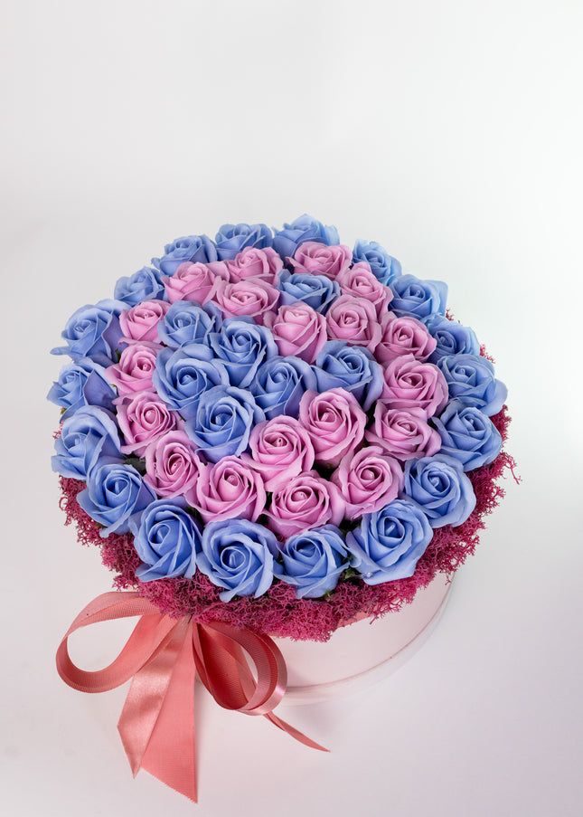 Aranjament Lux Trandafiri Săpun Spirală Roz-Albastru