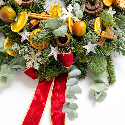 Coroniță Crăciun "Whimsical Forest" din Mix de Brad