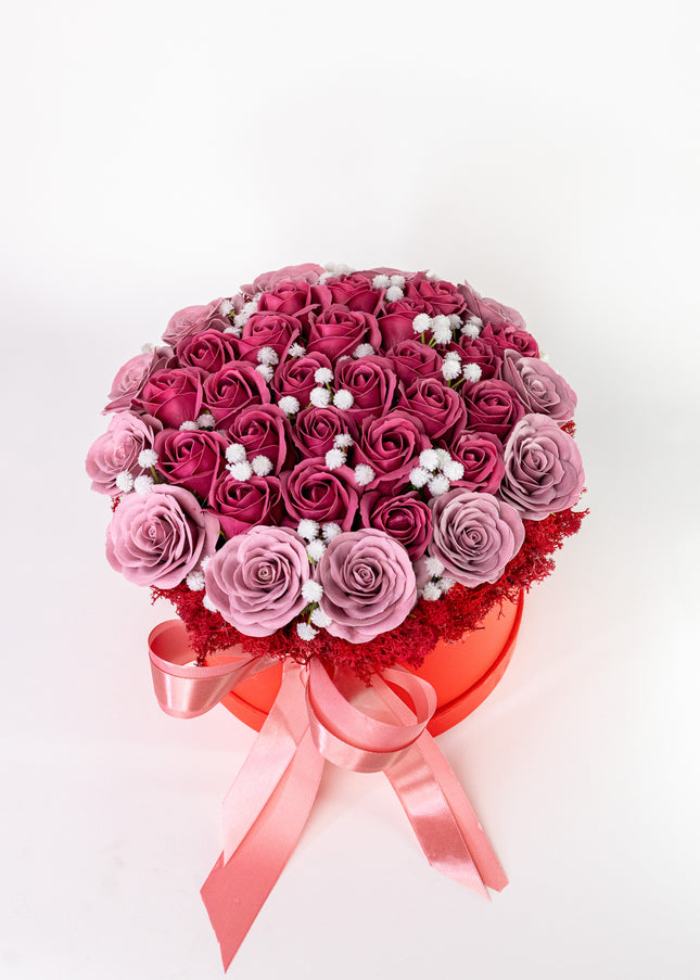 Aranjament Lux Trandafiri Săpun Magenta-Roz, Cutie Roșie