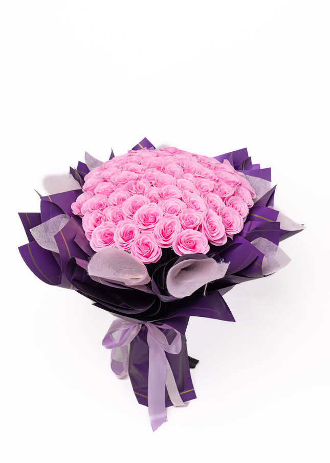 Buchet Gigant "Orchid Symphony" cu 79 Trandafiri Roz și Mov