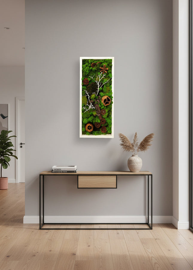 Tablou Biophilic „Forest Moss Panorama” – Panou Decorativ Handmade cu Mușchi, Licheni Stabilizați și Elemente de Pădure