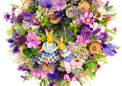Coroniță de Paște „Spring Bunny Duo” – decor vesel cu iepurași și flori pastelate