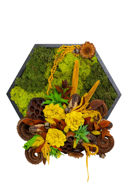 Tablou decorativ hexagonal „Golden Grove” – compoziție în tonuri aurii și naturale