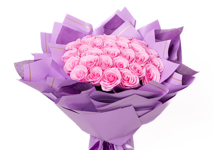 Buchet Gigant "Pink Majesty" cu 59 Trandafiri Roz Orchid