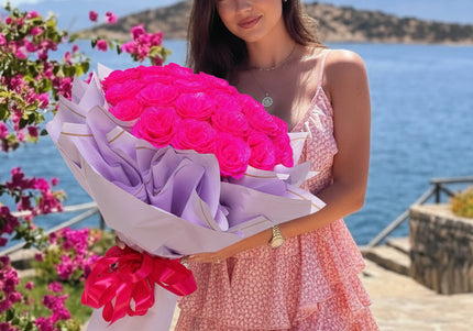 Buchet Gigant "Pink Orchid" cu 69 Trandafiri și Sclipici
