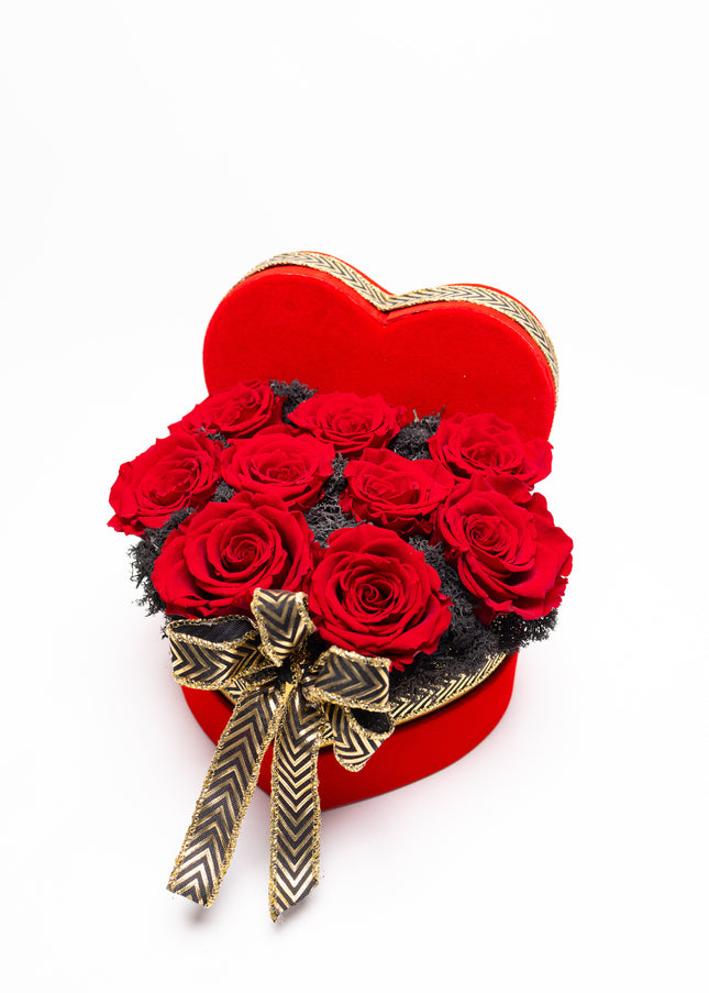 Aranjament Inimă Lux 9 Trandafiri Criogenați Roșii