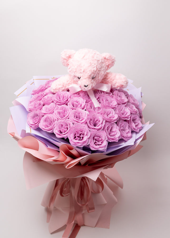 Buchet de Lux „Amethyst Bear Hug” cu Trandafiri Sclipitori