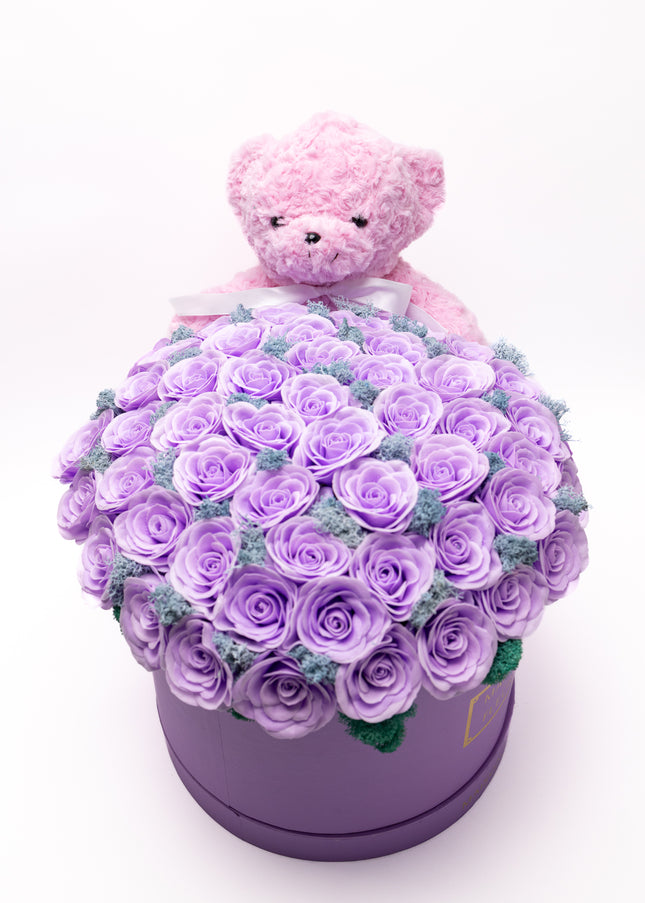 Aranjament Grandios 51 Trandafiri Imperiali Săpun Mov & Ursulet
