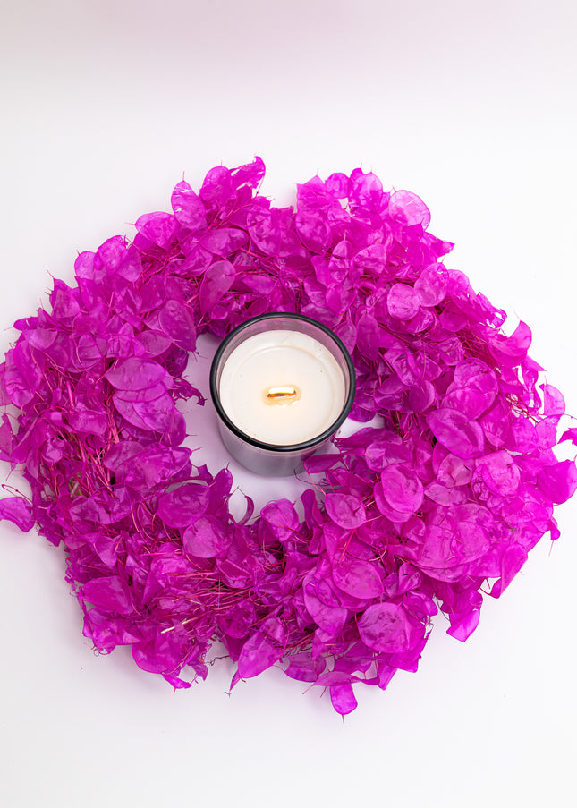 Coroniță Decorativă Lunaria Fucsia – Aranjament din Plante Naturale Uscate, Magenta Vibrant