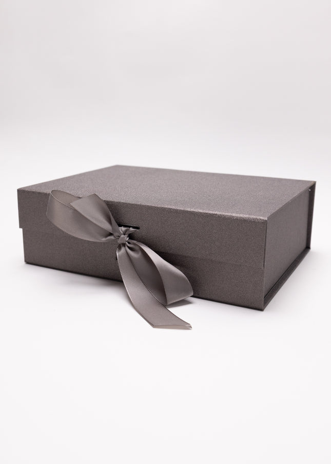 Aranjament de Lux "Red Saphir Heritage" cu Trandafiri Metalici