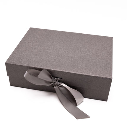 Aranjament de Lux "Red Saphir Heritage" cu Trandafiri Metalici