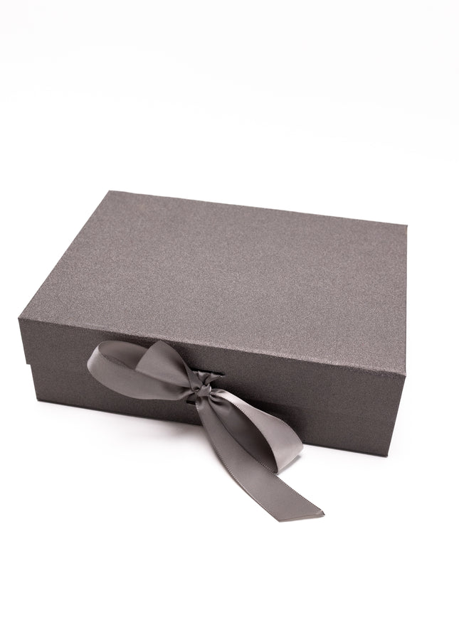 Aranjament de Lux "Red Saphir Heritage" cu Trandafiri Metalici