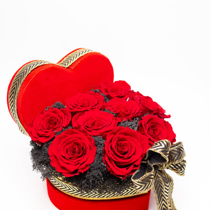 Aranjament Inimă Lux 9 Trandafiri Criogenați Roșii