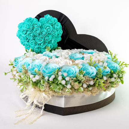 Aranjament Lux Inimă Trandafiri Săpun Turcoaz-Alb