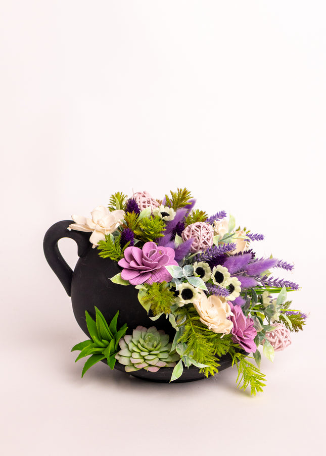 Aranjament floral „Lavender Charm” – compoziție în vas decorativ