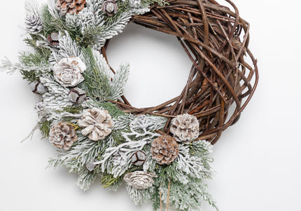 Coroniță de Crăciun Artizanală „Woodland Heart & Snowy Vines”