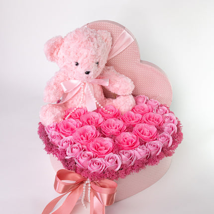 Aranjament Inimă Lux Trandafiri Săpun, Ursulet Catifea