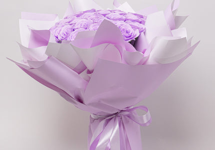 Buchet Gigant "Lavender Dream" cu 59 Trandafiri Mov Pastel