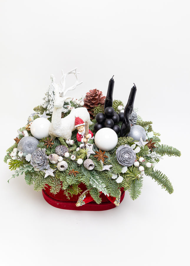 Aranjament Festiv „Nordic Frost & Velvet Cerf”