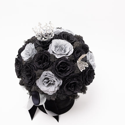 Aranjament de Lux "Silver Onyx Majesty" cu Coronetă Imperială