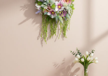Coroniță Handmade „Secret Garden” – Aranjament Floral Curgător pe Bază de Răchită Albă cu Lavandă și Plante Verzi
