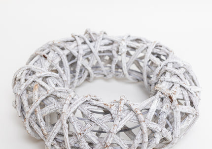 Coroniță din Răchită Albă Împletită – Bază Decorativă Naturală pentru Aranjamente Handmade