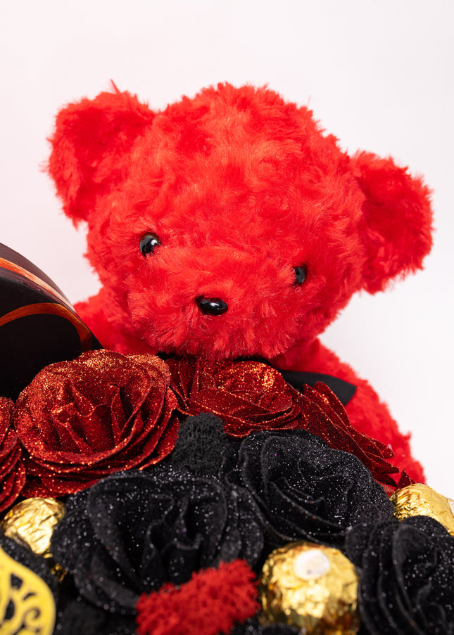 Aranjament de Lux Inima „Noir Imperial” cu Auriu și Ferrero