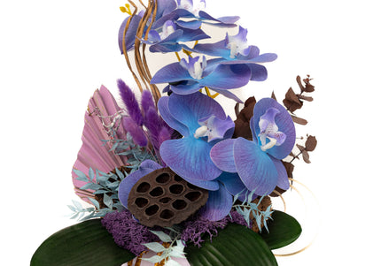 Aranjament Floral „Indigo Zen” – Compoziție Verticală cu Orhidee Indigo, Capsule de Lotus și Accente Exotice Curbe
