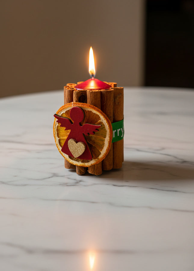 Lumânare Decorativă Artizanală „Cinnamon Angel Glow”