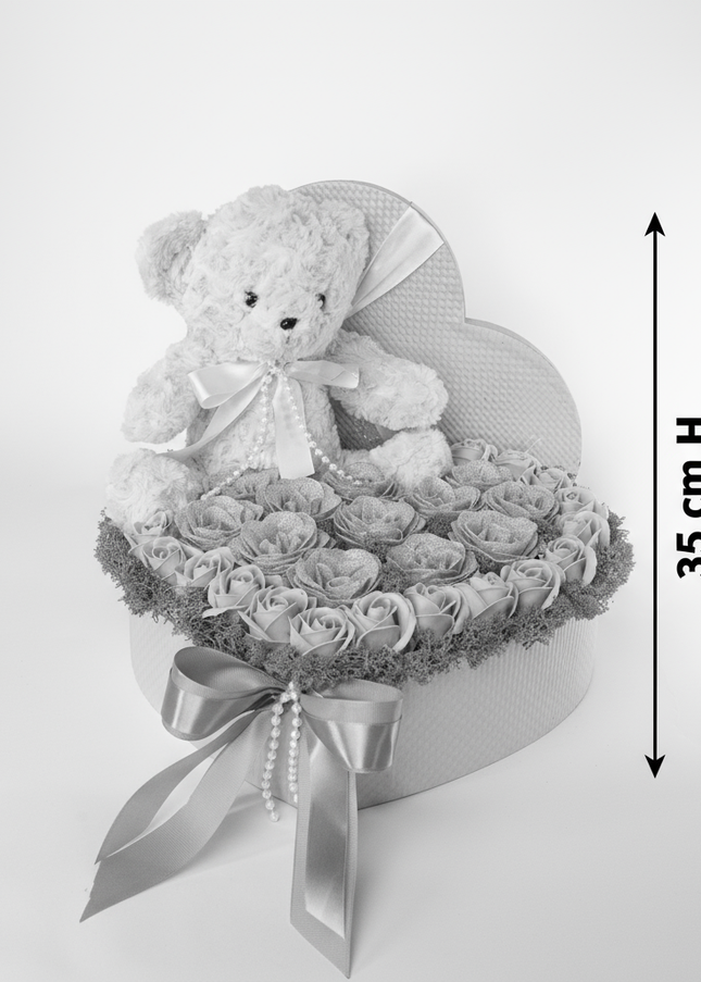 Aranjament Inimă Lux Trandafiri Săpun, Ursulet Catifea