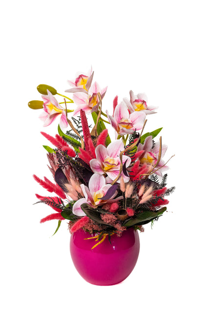 Aranjament floral „Pink Aura” în vas ceramic – orhidee roz și accente decorative