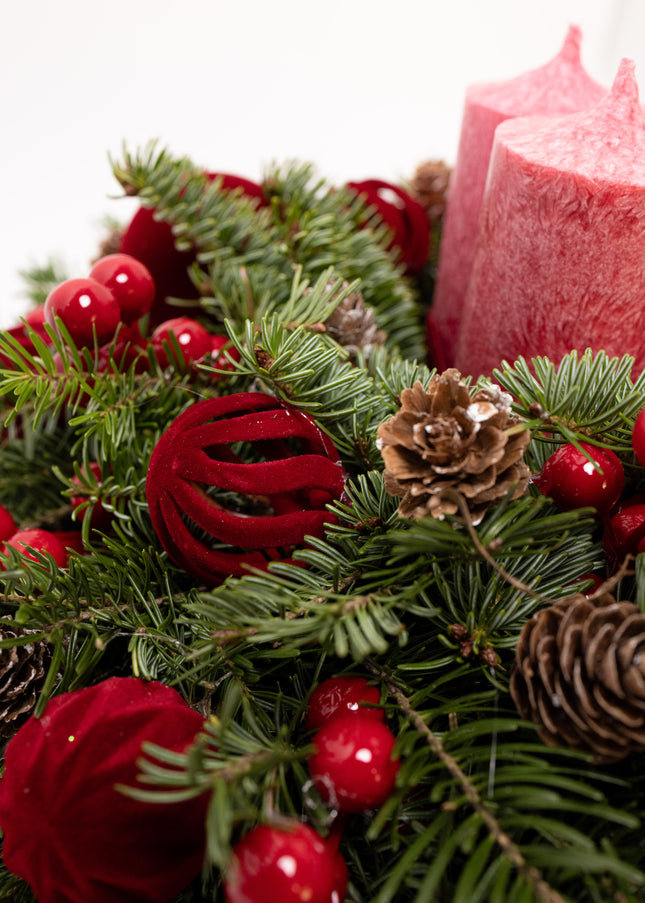 Aranjament Crăciun Advent "Velvet Crimson" din brad Nobilis
