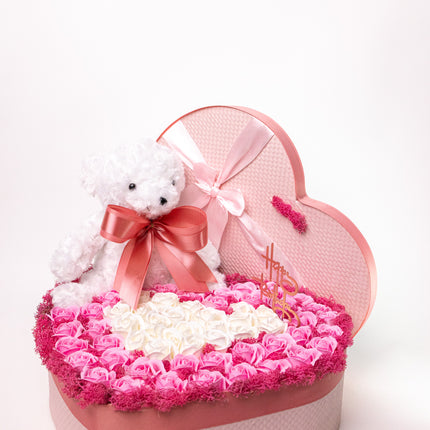 Aranjament Inimă Lux 39 Trandafiri Săpun și Ursulet