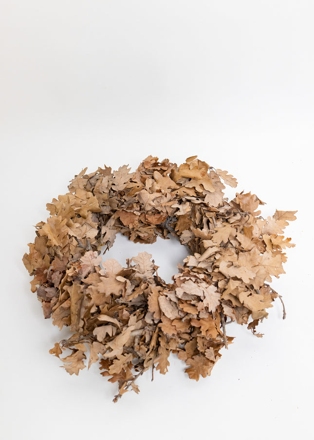 Coroniță Decorativă din Frunze de Stejar Uscate – Aranjament Natural Rustic, Tonuri Cafenii