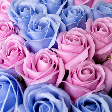 Aranjament Lux Trandafiri Săpun Spirală Roz-Albastru