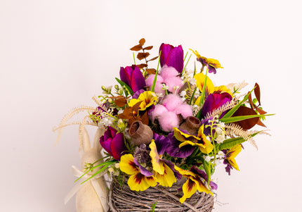 Aranjament floral de Paște „Spring Joy” – culoare și prospețime