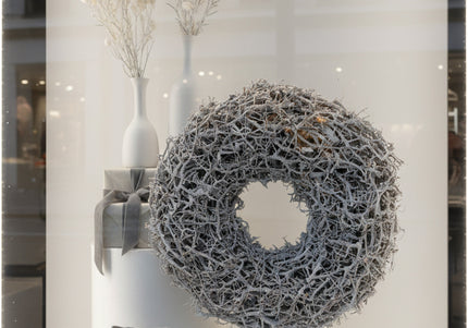 Bază Coroniță Artizanală din Rădăcini de Bonsai – Decor Handmade cu Aspect Înghețat și Textură Organică