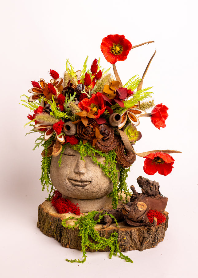 Aranjament floral „Lady Poppy” – design artistic cu maci roșii