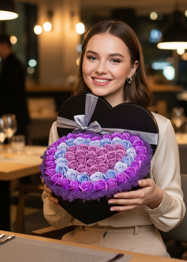 Cutie Inimă Neagră Lux Trandafiri Săpun Mov-Albastru