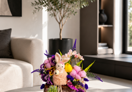 Aranjament floral de Paște „Easter Blossom” – delicat și plin de culoare