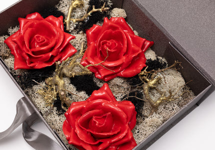 Aranjament de Lux "Red Saphir Heritage" cu Trandafiri Metalici