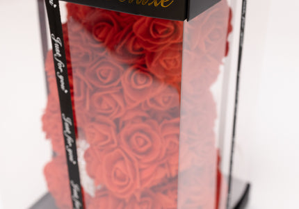 Aranjament de Lux "Ruby Pearl Teddy" în Cutie Dior Style