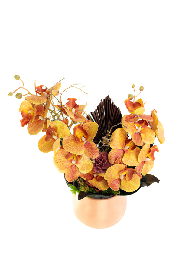 Aranjament Floral „Orchid Sunset” în Vas Ceramic – Compoziție Premium cu Orhidee Portocalii, Licheni și Accente Exotice