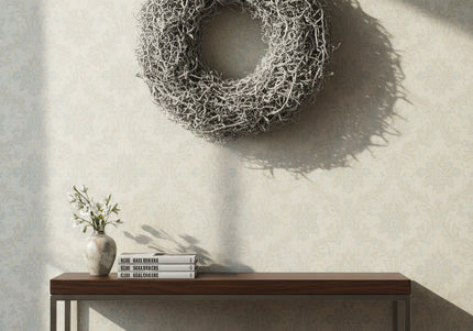 Coroniță Sculpturală „Silver Bonsai” – Piesă de Design Handmade din Rădăcini Naturale de Bonsai