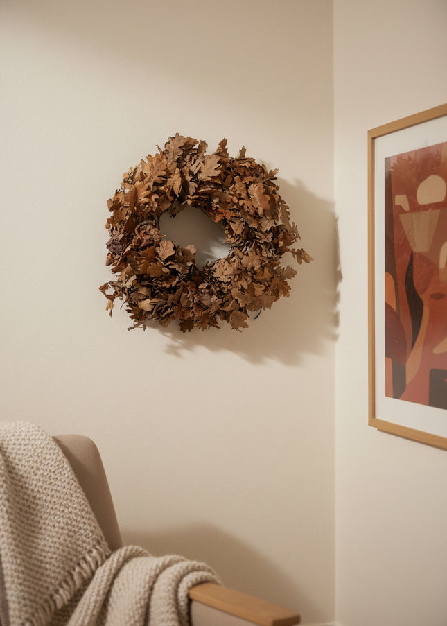 Coroniță Decorativă din Frunze de Stejar Uscate – Aranjament Natural Rustic, Tonuri Cafenii
